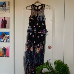 Vintage Embroidery Dress 🖤